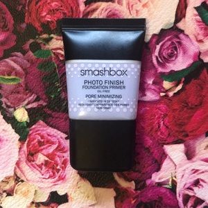 Smashbox photo finish primer.